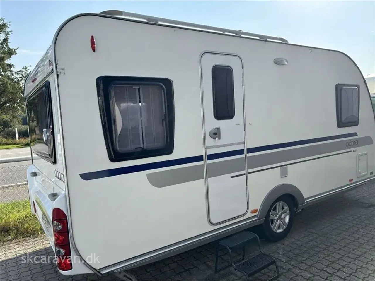 Billede 2 - 2011 - Adria Adora 462 PU   Pæn og velholdt campingvogn