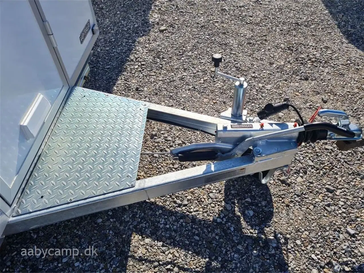 Billede 7 - 0 - Aabytrailer 362 Salgsvogn   Luksus model med Koksgrå indretning og træ look gulv