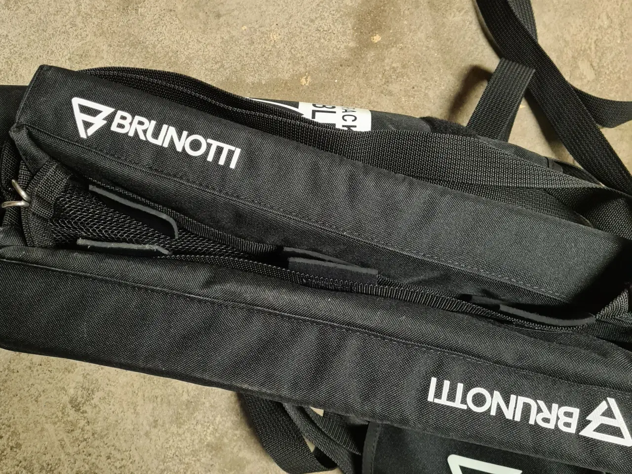 Billede 2 - Tagbøjler i skum