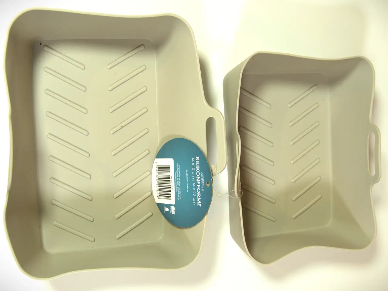 Billede 2 - Airfryer Silikoneforme, tåler maskinopvask.