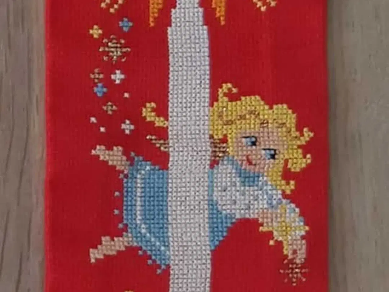 Billede 1 - JULEBRODERI