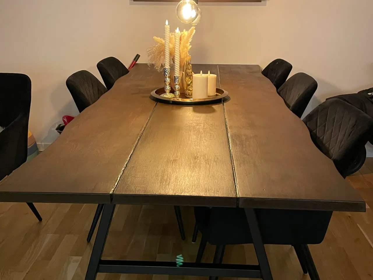 Billede 1 - Plankebord i massiv træ