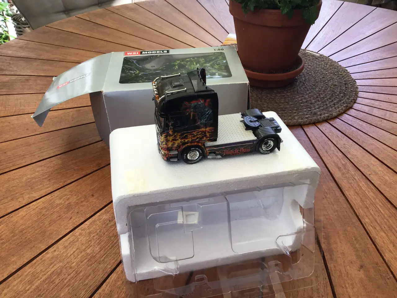 Billede 1 - Wsi lastbil scania 