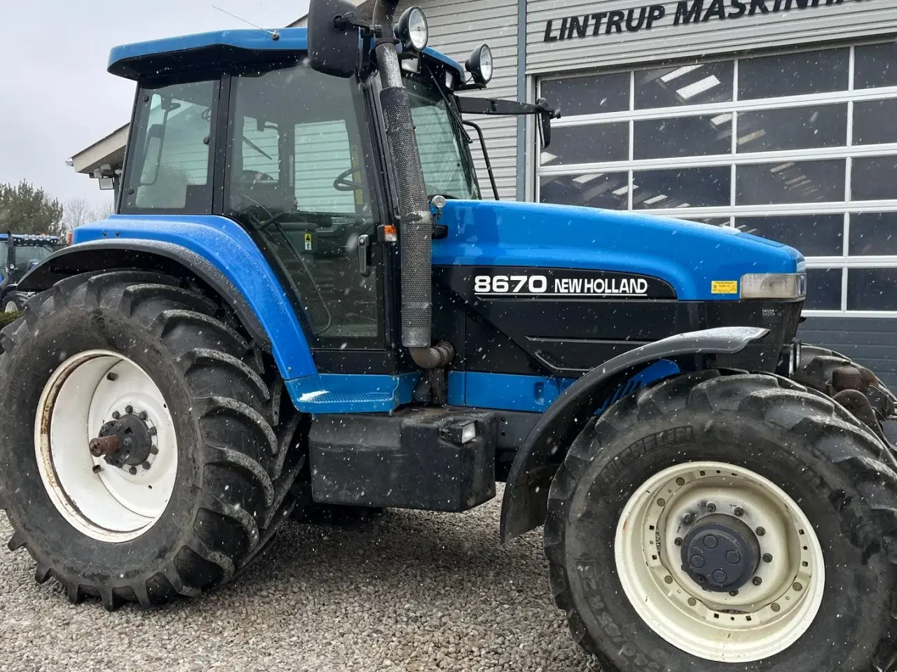 Billede 16 - New Holland 8670 SuperSteer og frontlift