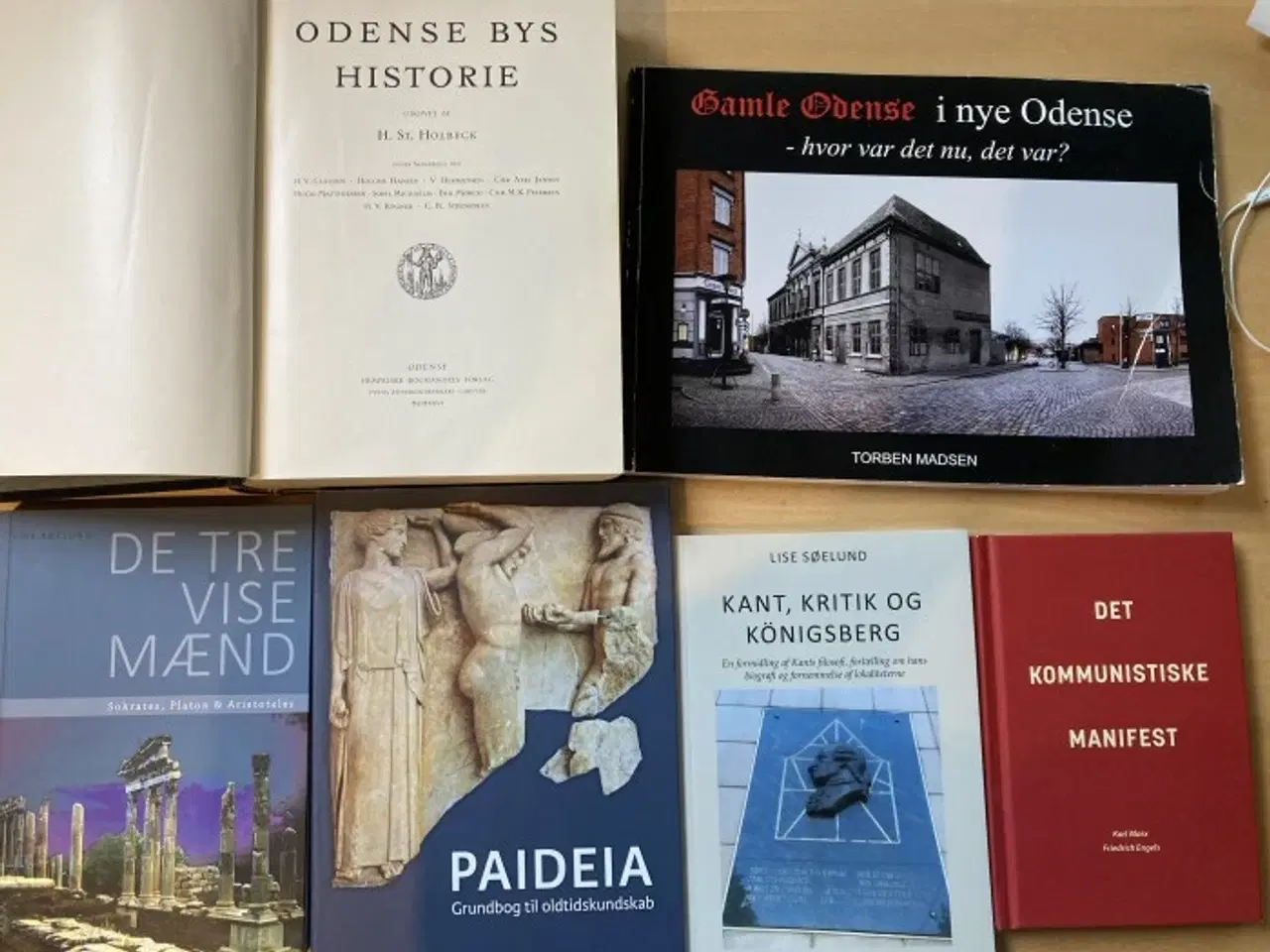 Billede 5 - Forskellige bøger om historie – se pris på hver un