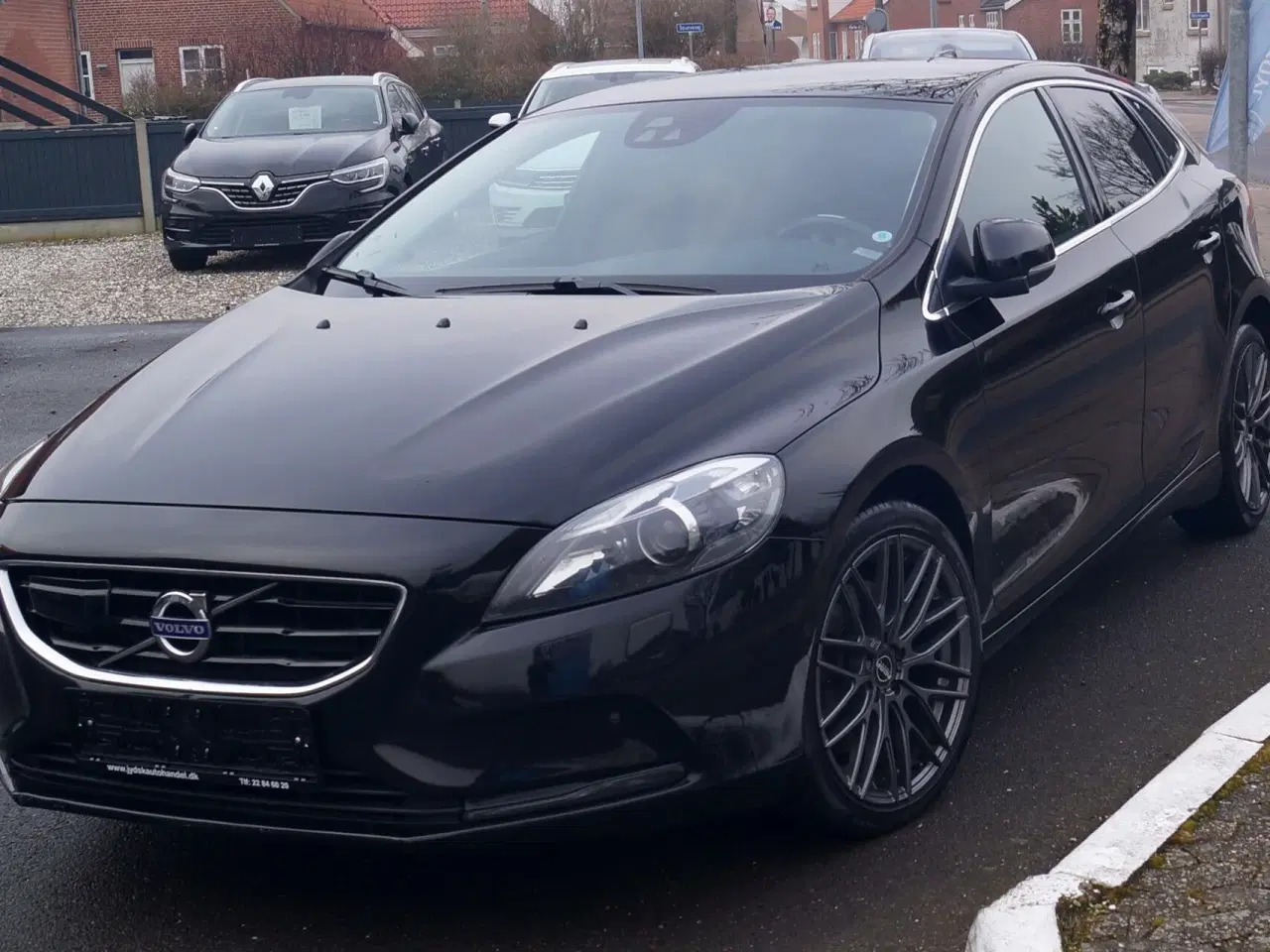Billede 1 - Volvo V40 2,0 D3 Momentum 150HK 5d Aut.