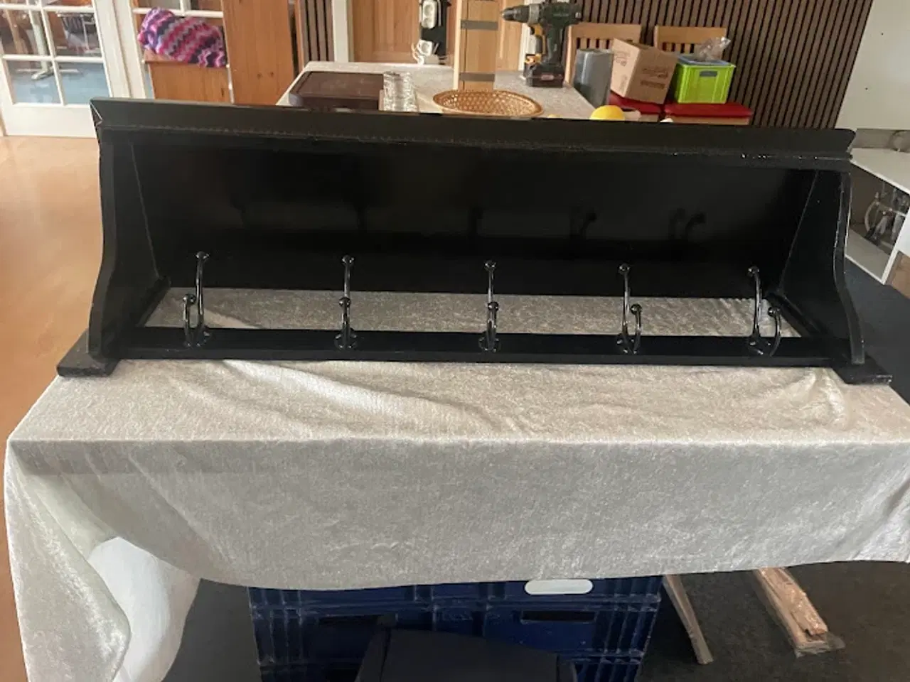 Billede 3 - Knagerække m. 5 knager.