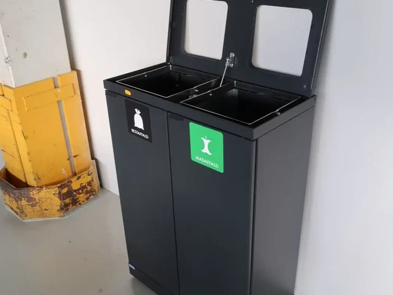 Billede 1 - Skraldespand