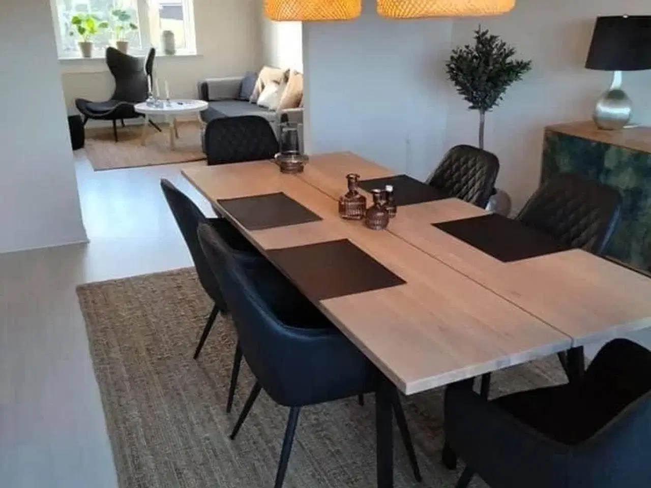 Billede 3 - Dejligt sommerhus i S�by p� smukke �r� med plads til 8 personer
USIGT UD OVER VANDET