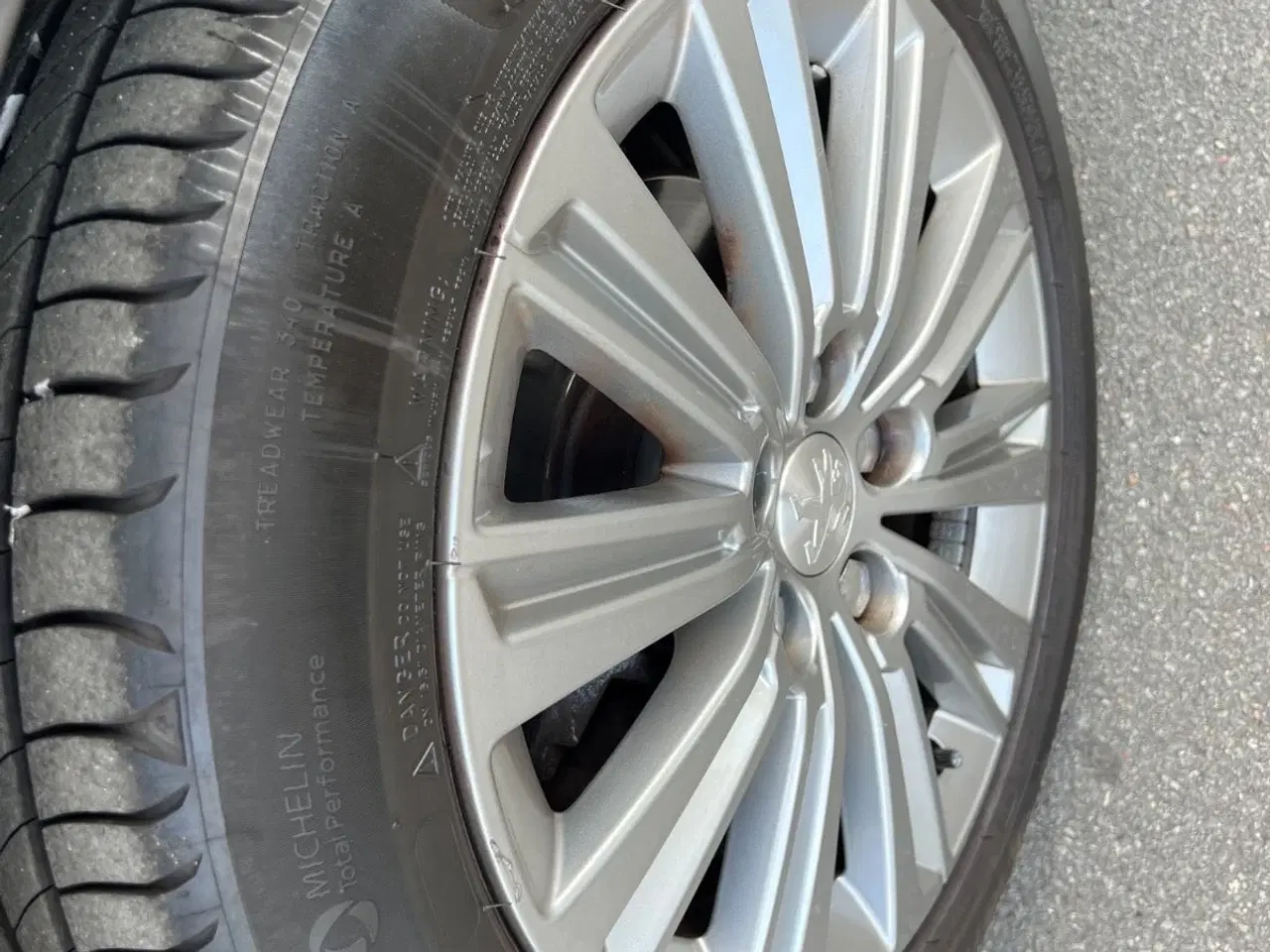 Billede 10 - Peugeot 308 1,6 BlueHDi 120 Allure