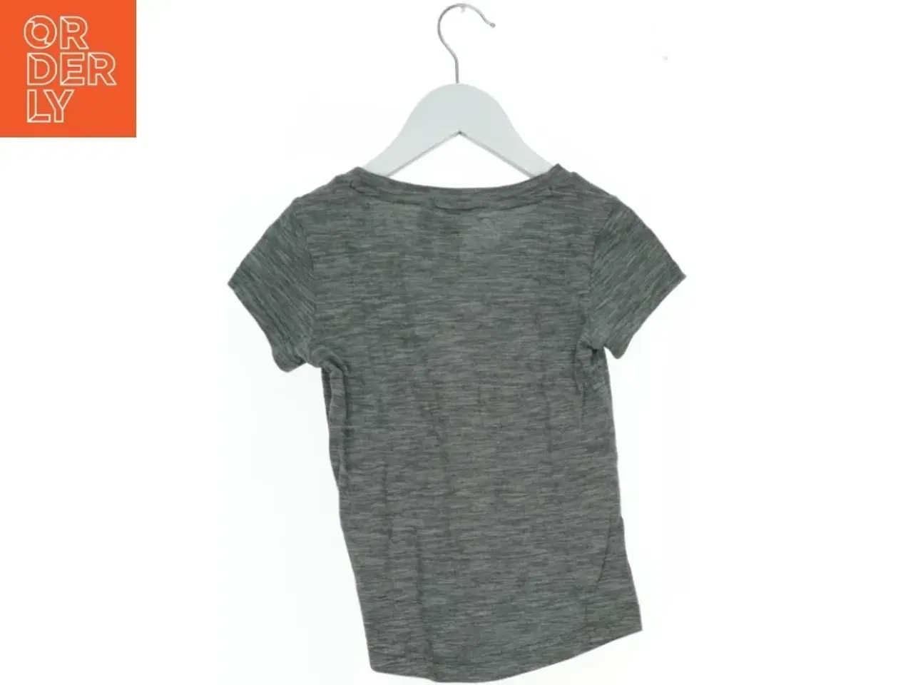 Billede 2 - Grå Adidas T-shirt fra Adidas (str. 128)