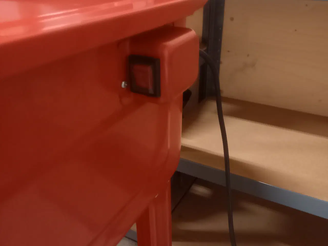 Billede 4 - Rensekar med pumpe som nyt 
