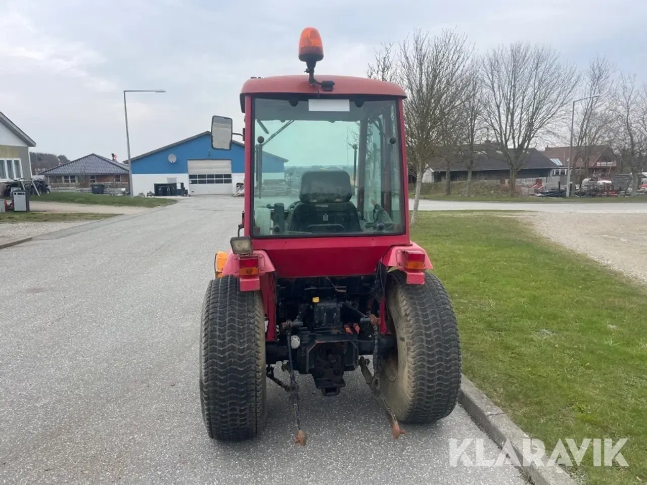 Billede 6 - Traktor Shibaura ST333 HST kompakt med kost