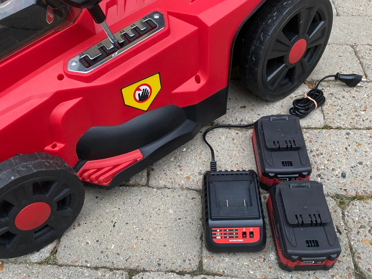 Billede 4 - NY  EL Plæneklipper 