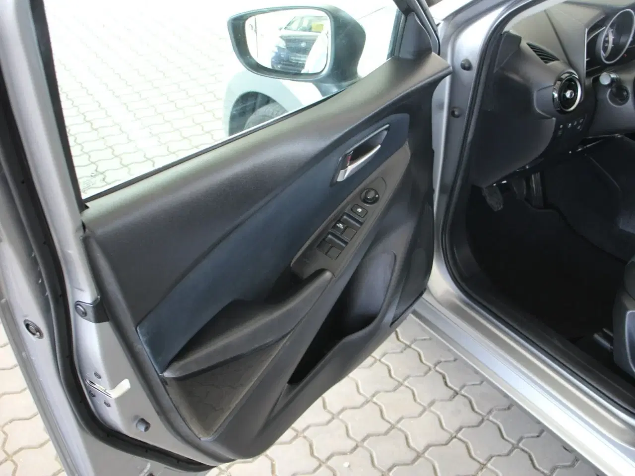 Billede 9 - Mazda 2 1,5 SkyActiv-G 90 Vision