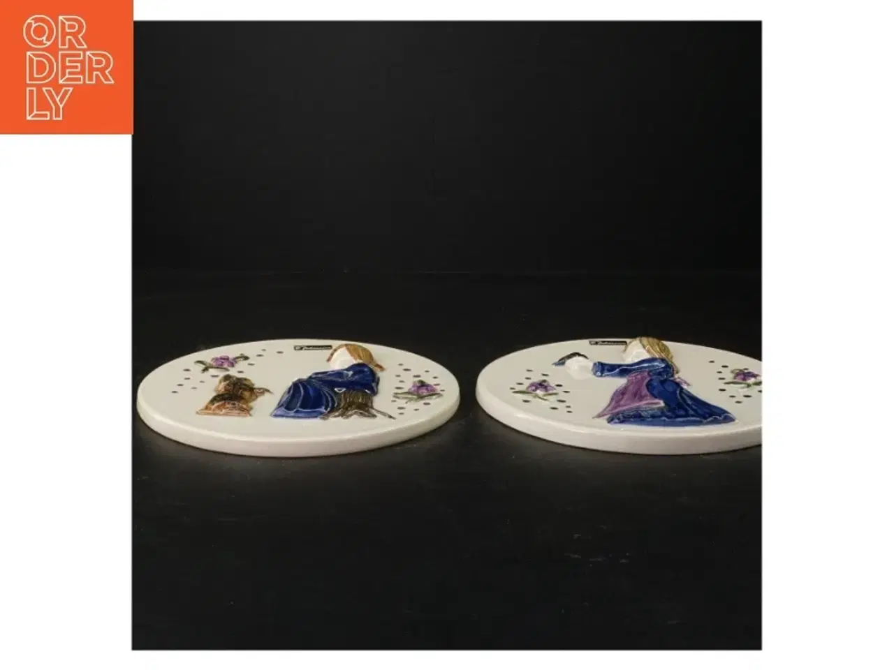 Billede 4 - Dekorative porcelænsplatter (str. Ø 18,5 cm)