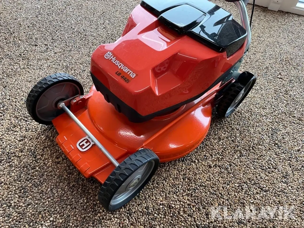 Billede 6 - Græsslåmaskine Husqvarna LB442i