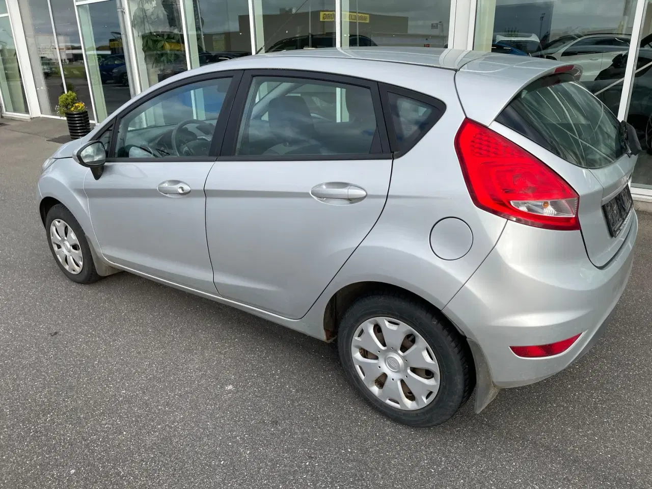 Billede 4 - Ford FIESTA Trend 1.3.benzin ---SOLGT--