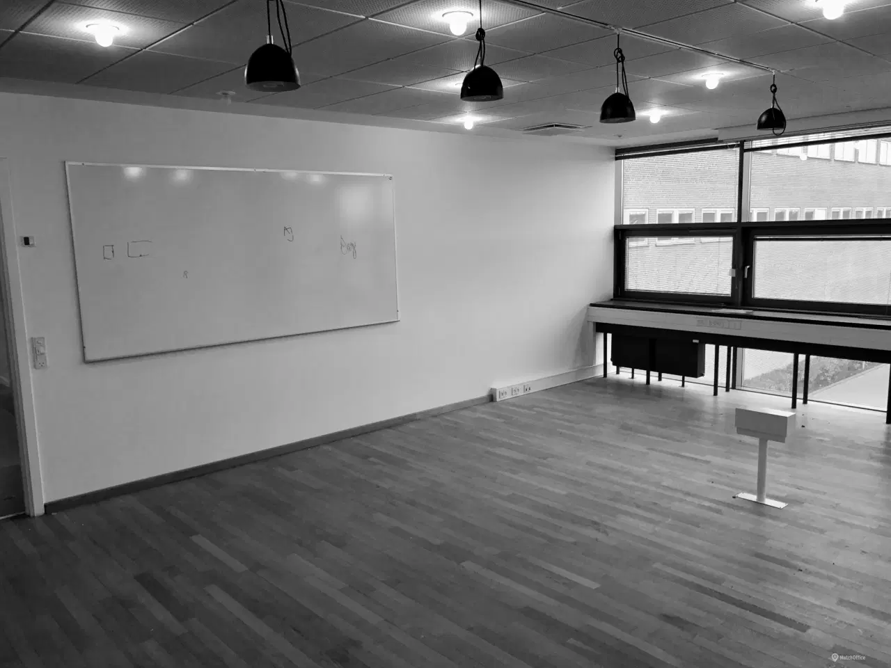 Billede 6 - kontor i Vallensbæk Strand, tæt ved S-tog og motorvej