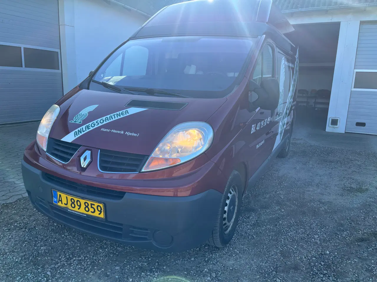 Billede 3 - Varebil med træk og nysynet