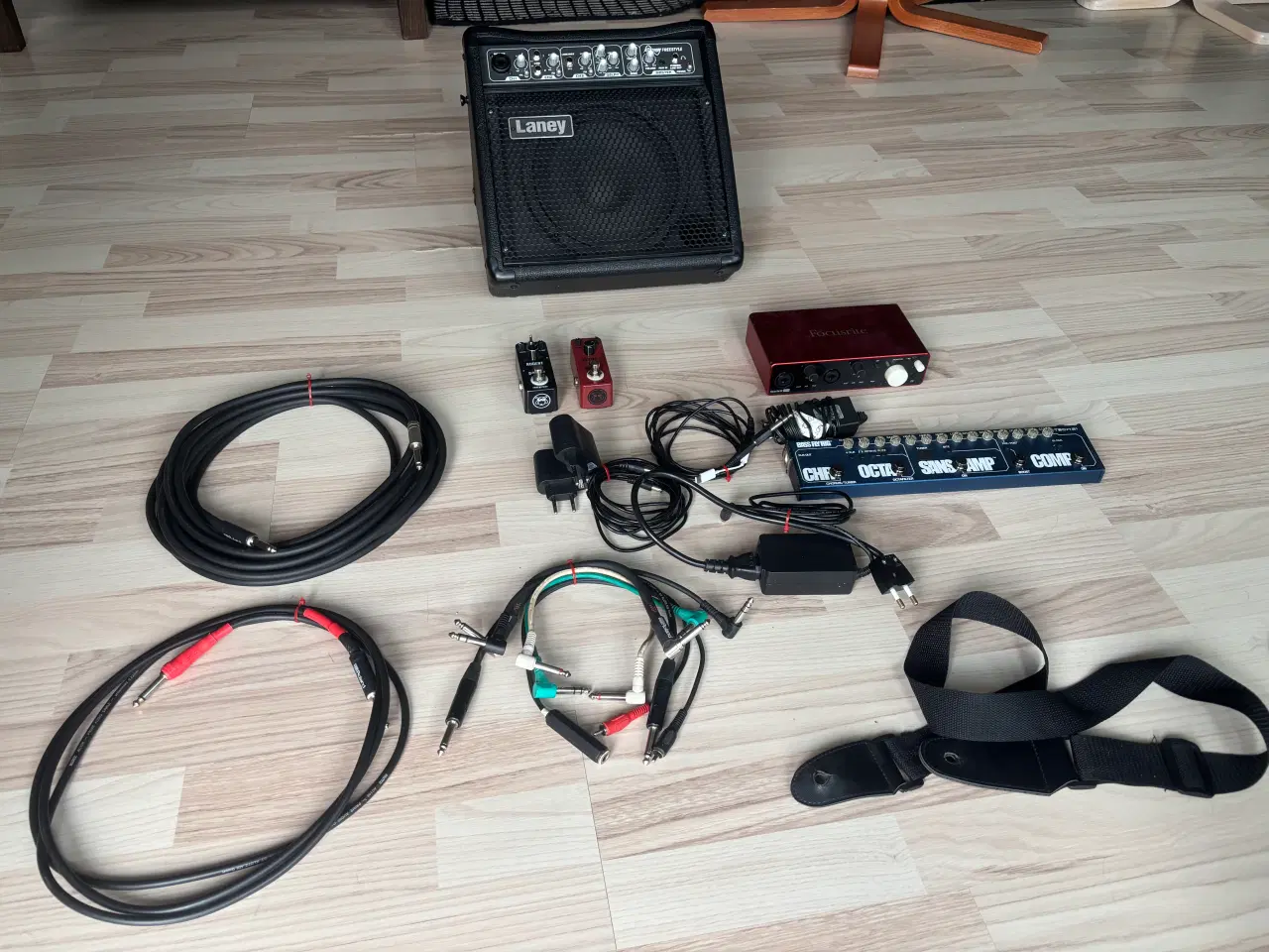Billede 1 - Guitarforstærker, pedaler m.m