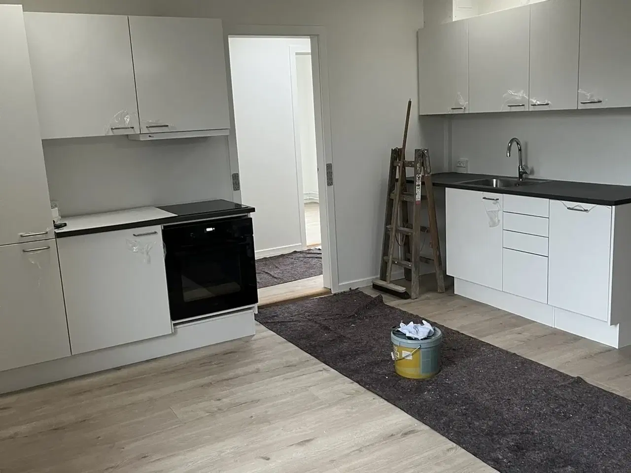 Billede 1 - Kontor eller pendlerbolig til leje med i Storkøbenhavn.