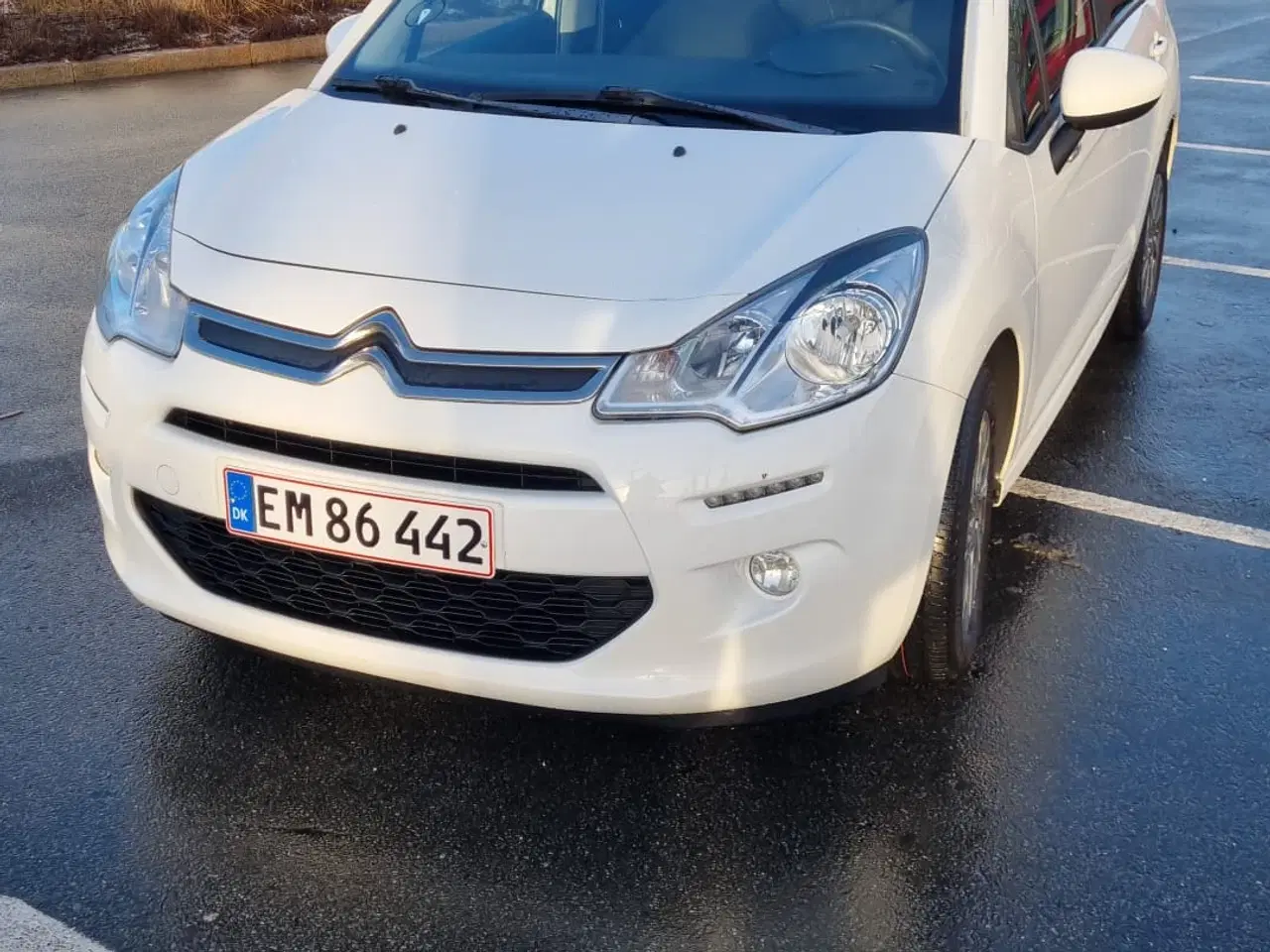 Billede 4 - Økonomisk person bil