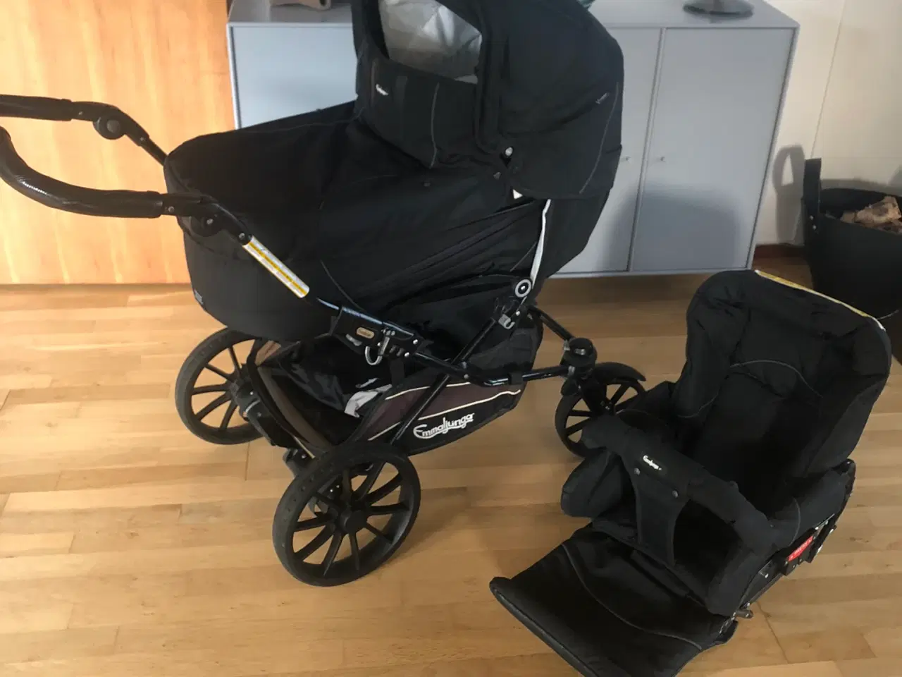 Billede 11 - Emmaljunga Edge Due Combi, barnevogn og klapvogn