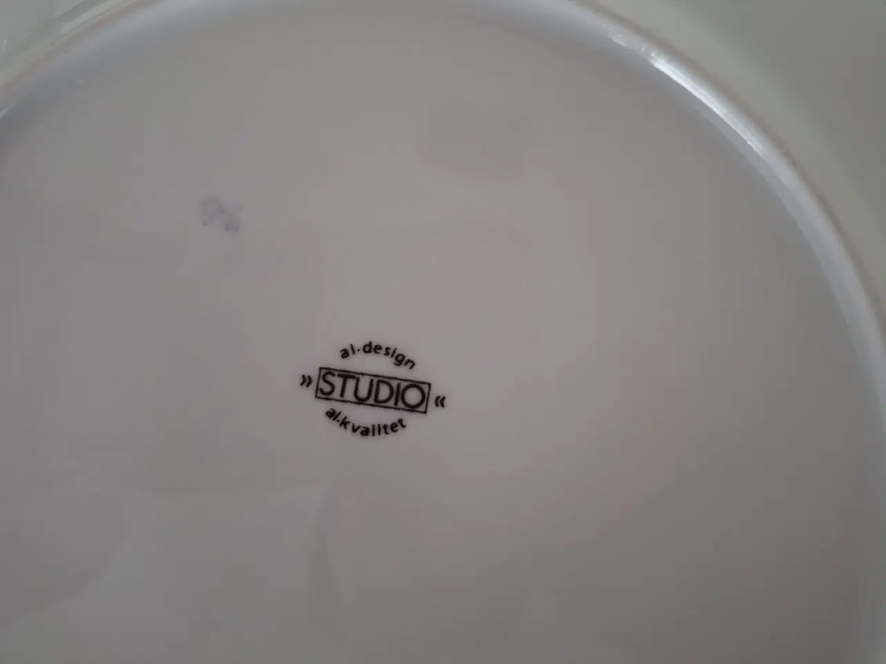 Billede 4 - Tallerkener