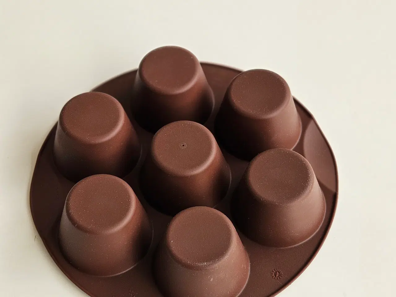 Billede 2 - Tupperware muffinform 