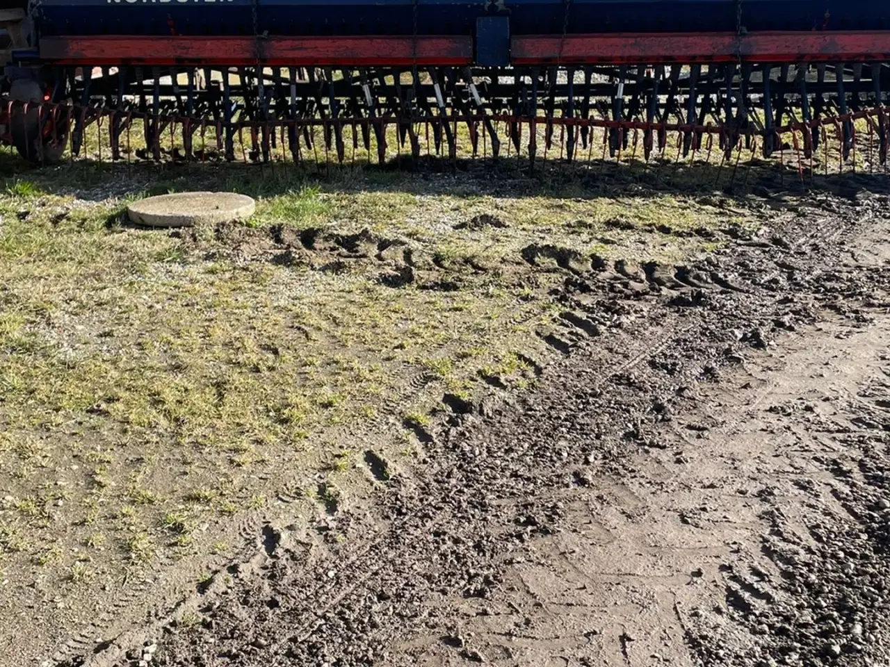 Billede 13 - Nordsten 6M SÅMASKINE MED EFTERHARVE, RAPSFINGRE, + DIV RESERVEDELE