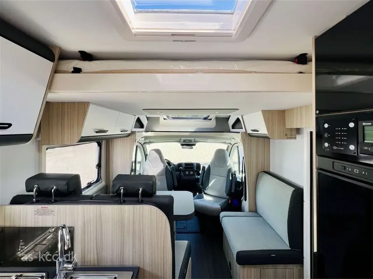 Billede 13 - 2024 - Sun Living S 75 SC Ny Sun Living S 75 SC automat gear og fritstående dobbelt seng.