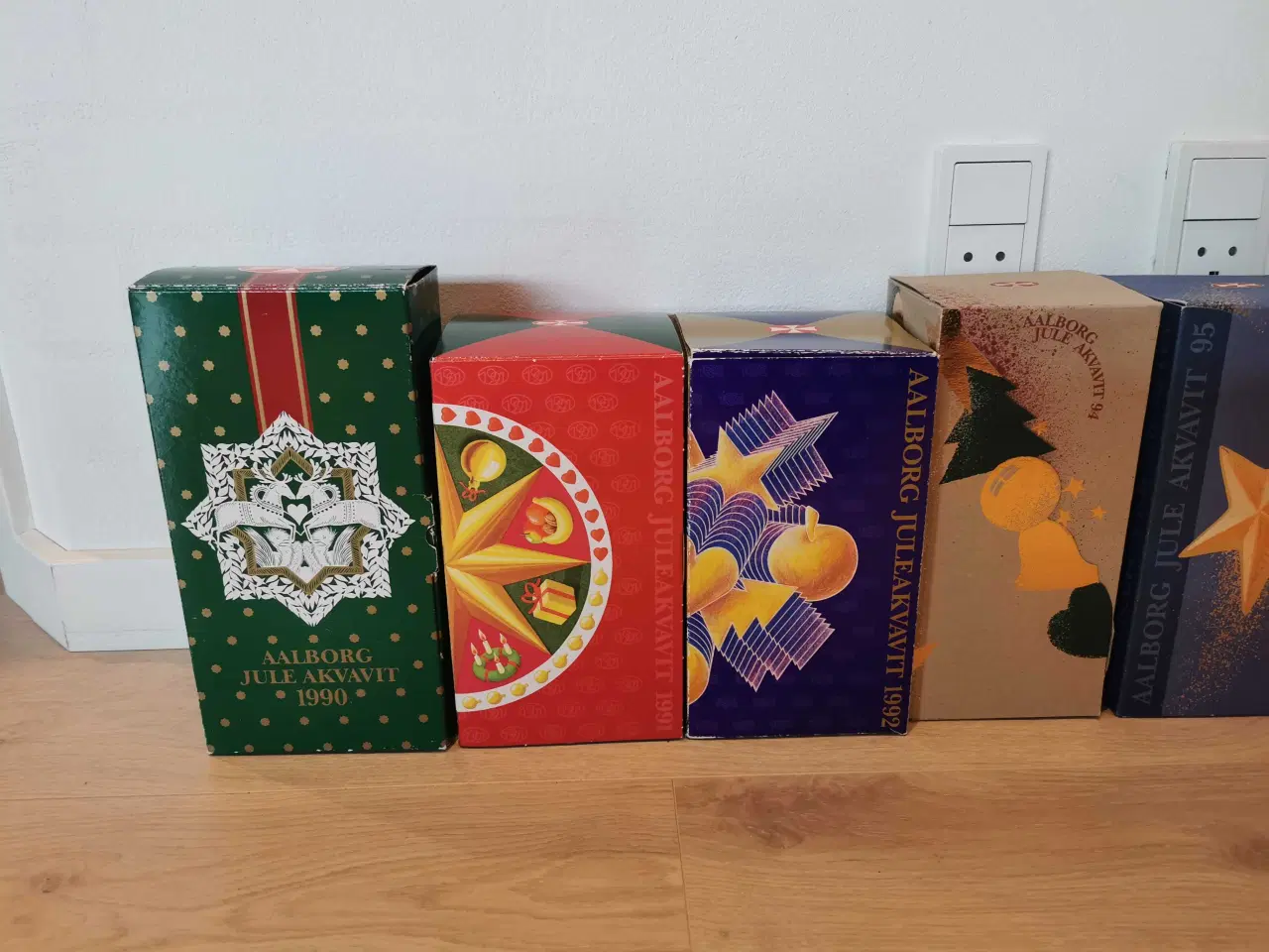 Billede 2 - Juleakvavit alle fulde/uåbnet og intakte