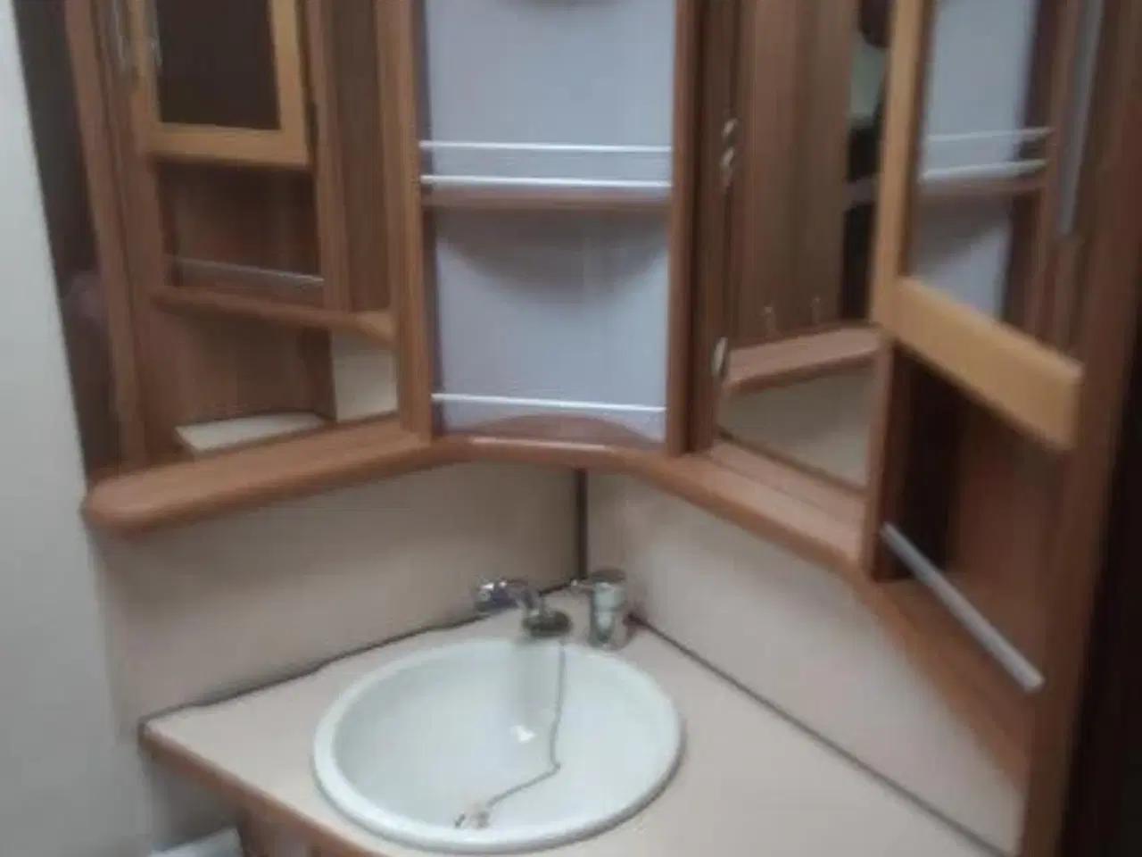 Billede 8 - Flot og velholdt Kabe Ametist 1700 GLE KS  