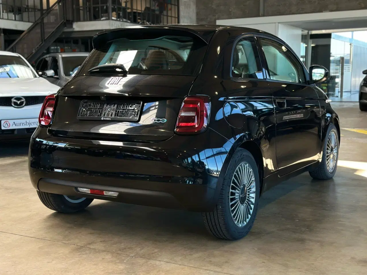 Billede 4 - Fiat 500e 42 Icon Sky