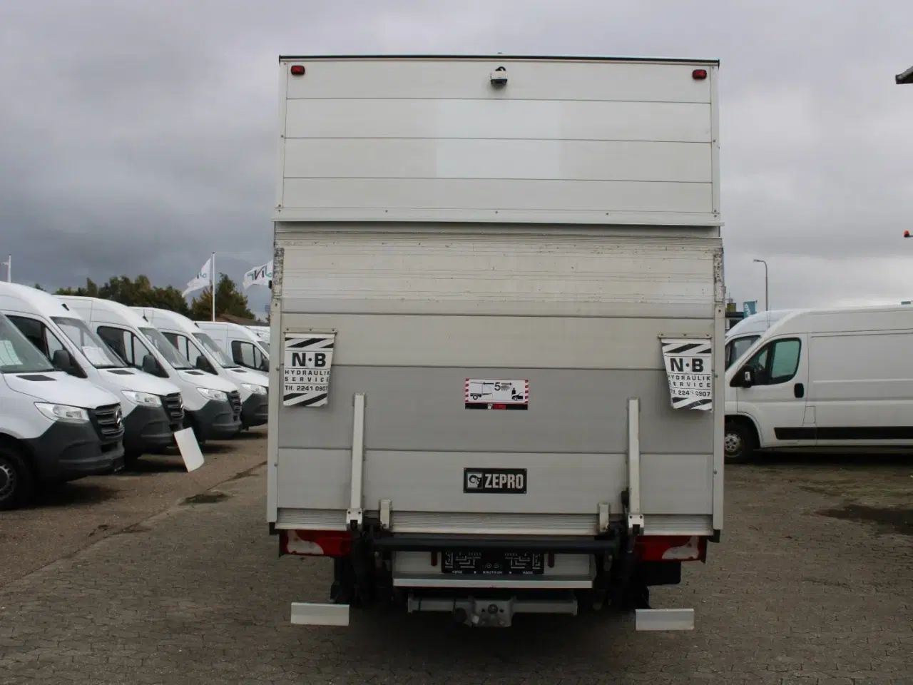 Billede 10 - Mercedes Sprinter 317 2,0 CDi Alukasse m/lift aut. RWD