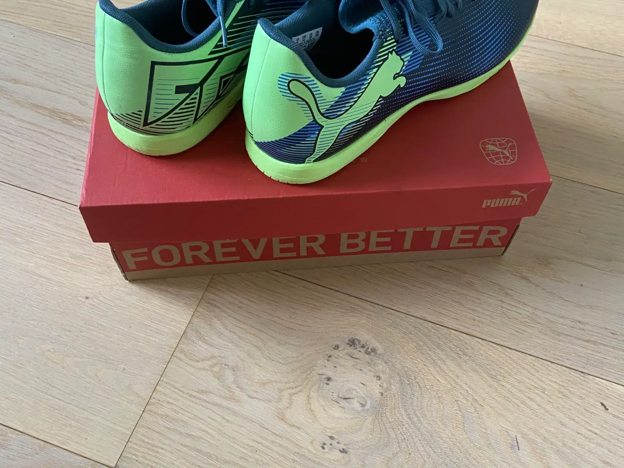 Billede 2 - Indendørs Fodboldsko PUMA