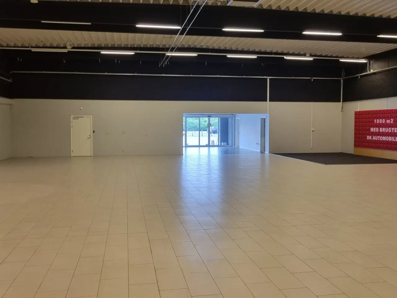 Billede 3 - Lager med kontor