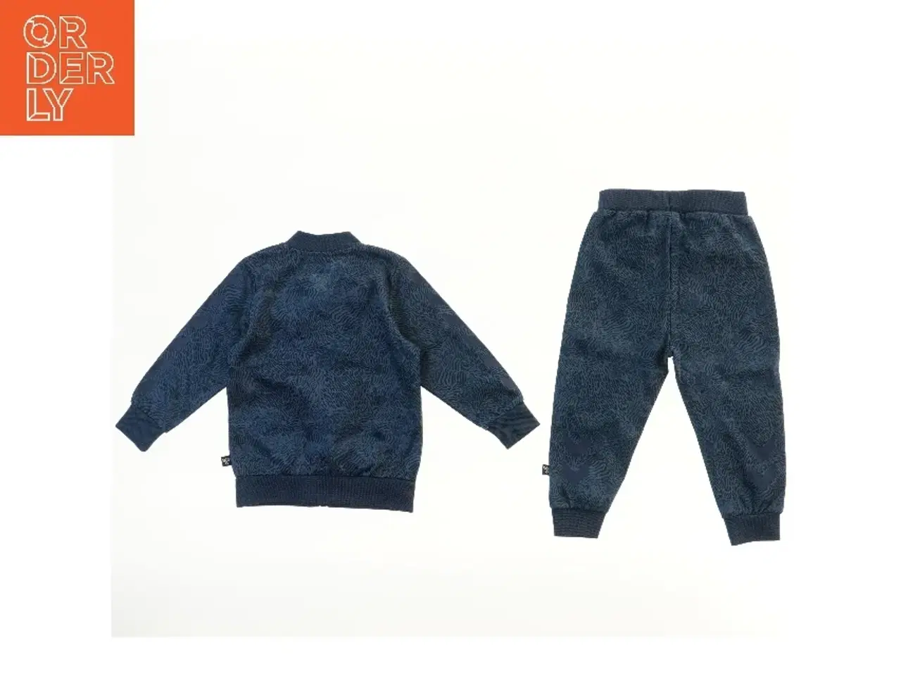 Billede 2 - Træningssæt fra Hummel fra Hummel (str. 86)