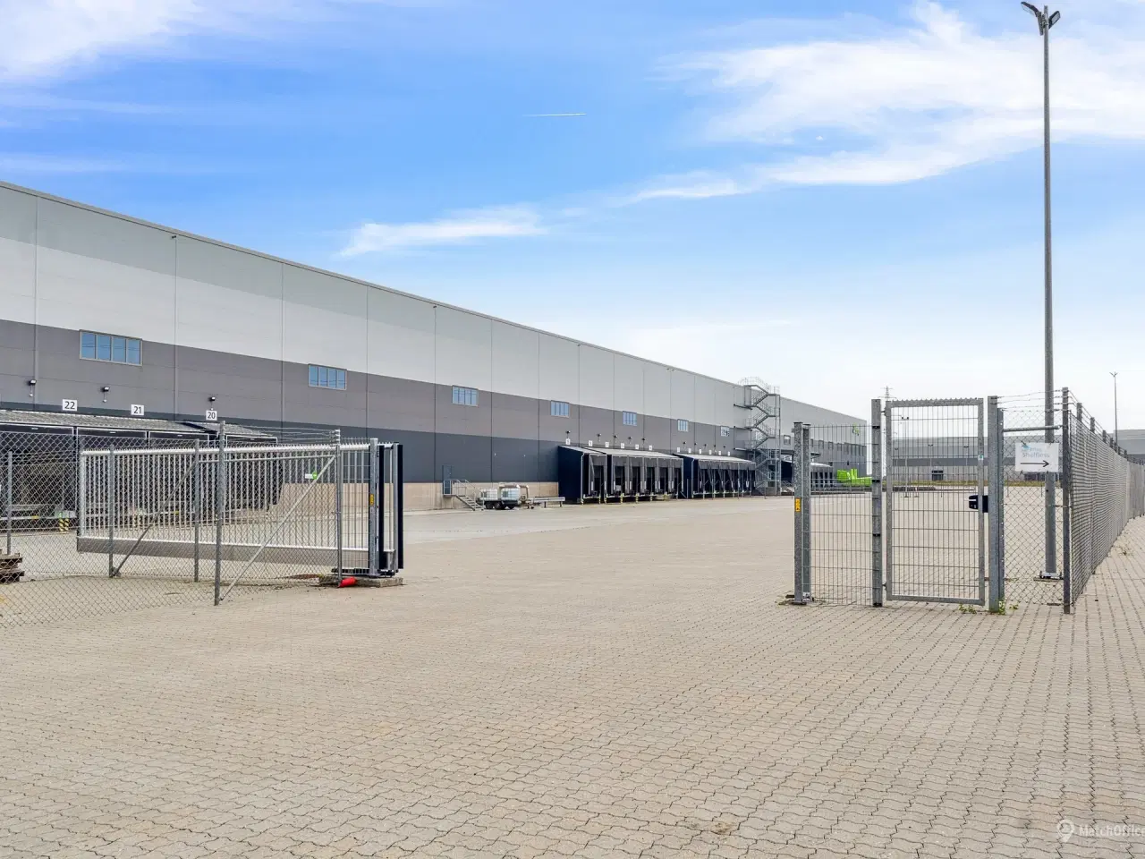 Billede 10 - Rummelige og moderne lagerhaller med højt til loftet og optimal placering