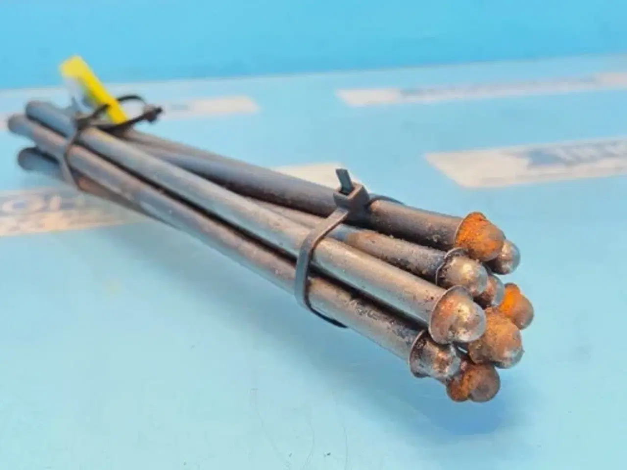 Billede 7 - John Deere 6090HZ003 Stødstænger R536992