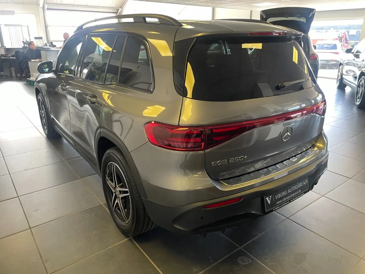Billede 3 - Mercedes EQB250+  AMG Line
