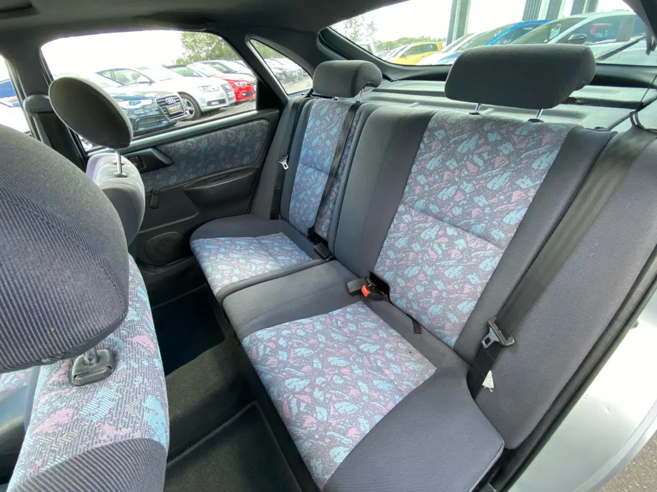 Billede 9 - Toyota Carina E L/B 1,6 GLS 106HK 5d