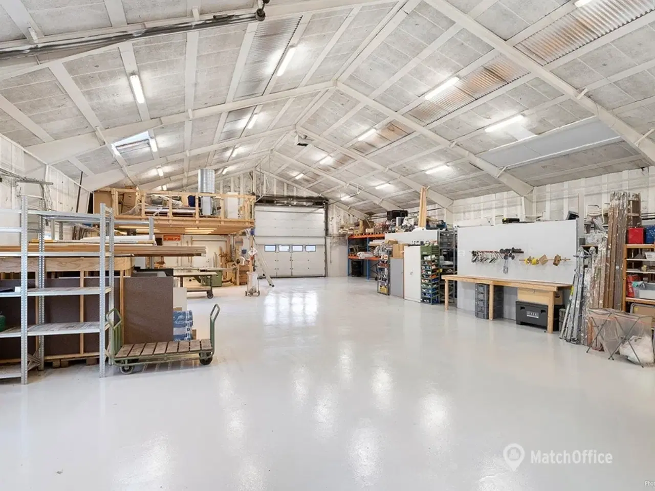 Billede 1 - 451 kvm rummelig produktions/lager haller i Industriområdet i Kvistgård