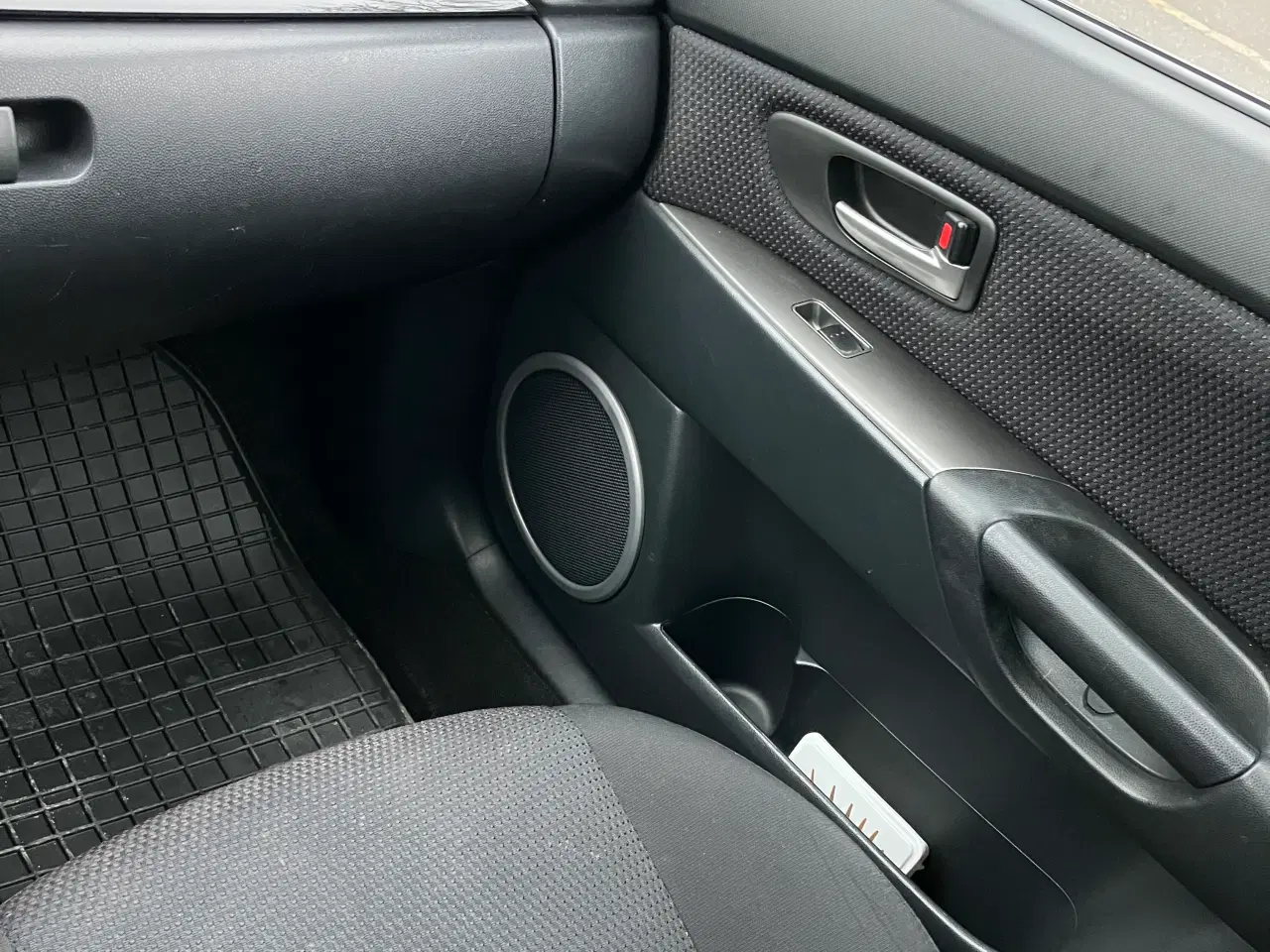 Billede 6 - Mazda 3 sedan med 2,0 nysynt km 155000