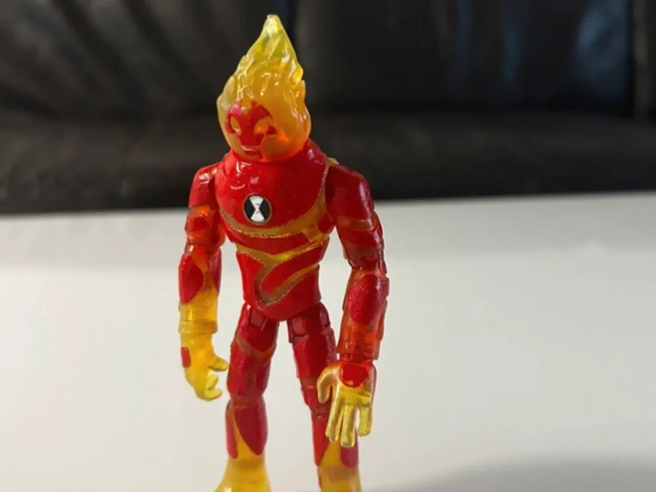Billede 8 - Playmates 4 figurer 