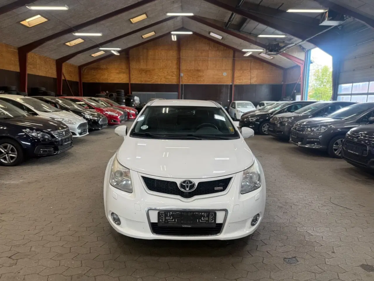 Billede 2 - Toyota Avensis 1,8 VVT-i T3 stc.