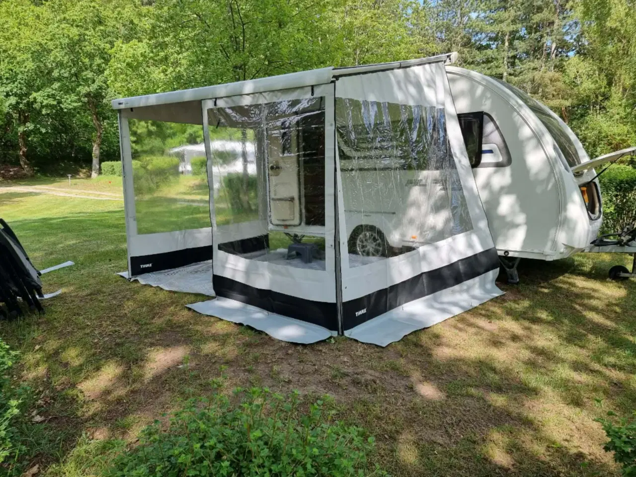 Billede 2 - Let rejsevogn med markise og mover