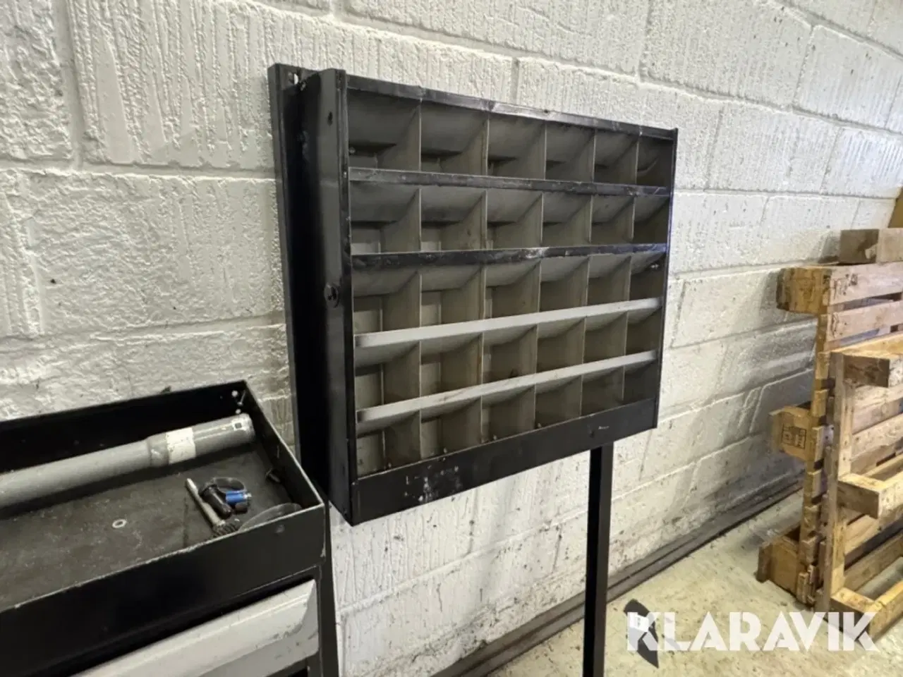 Billede 11 - Bil inventar Reol/hylde system