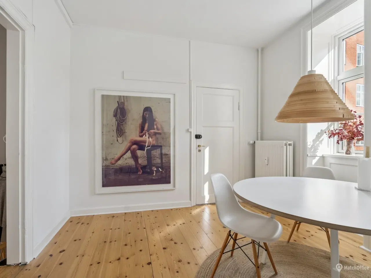 Billede 7 - Flot butik med kældershowroom